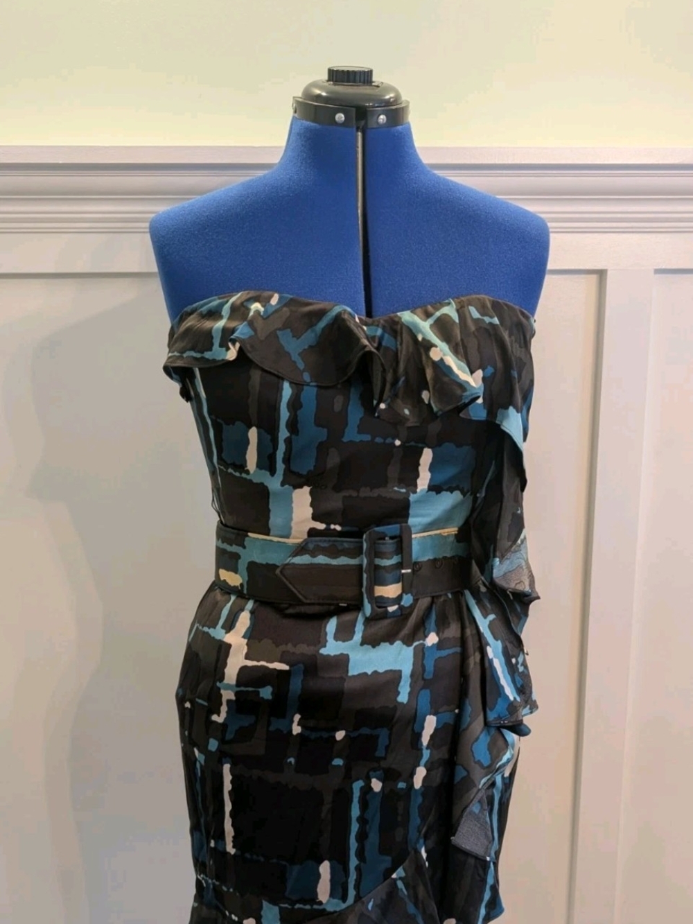 Express Strapless Abstract-Print Dress in Blue, Black, and Cream